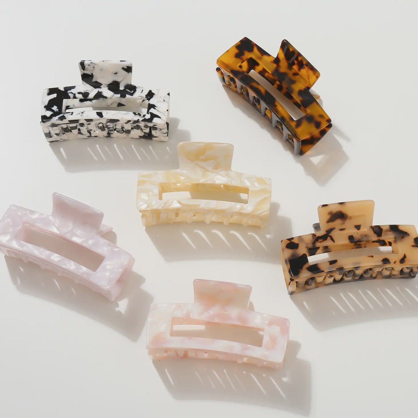 Luna Medium Hair Claw