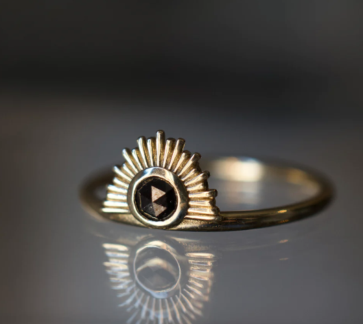 Blaze Ring by Tawapa