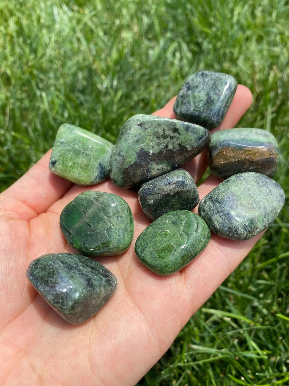 Diopside Palm Stone