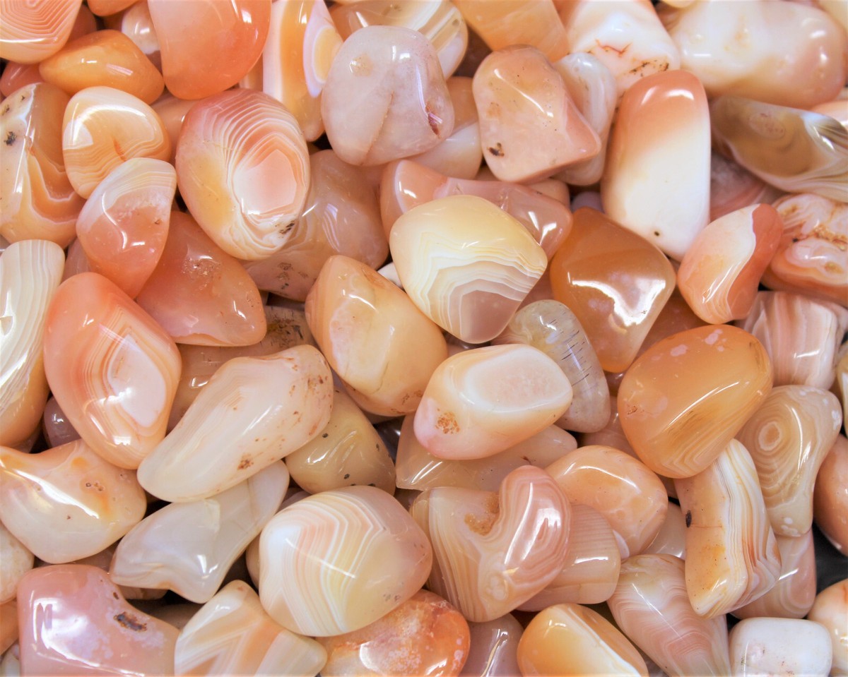 Tumbled Apricot Agate